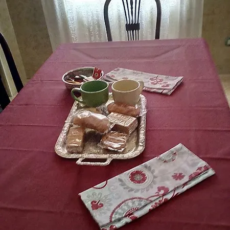 A Casa Di Enrico أفيتسانو