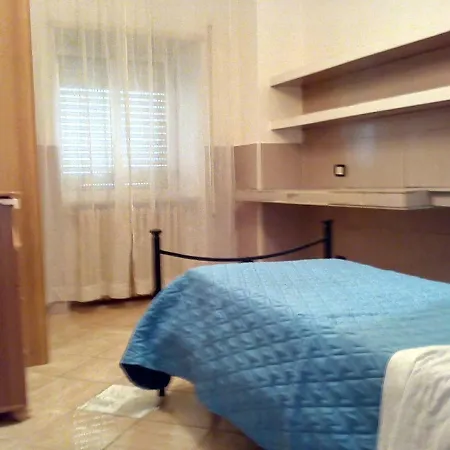 A Casa Di Enrico أفيتسانو